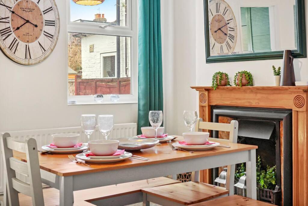 Aesthetic Cambridge Cottage Sleeps 5! ภายนอก รูปภาพ